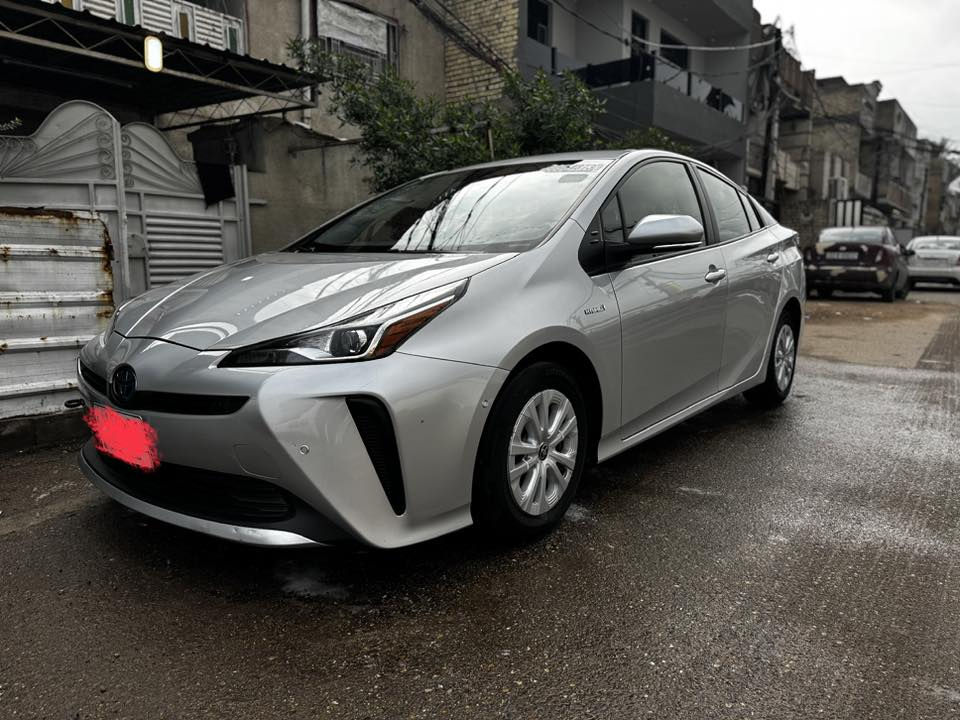 السلام عليكم
بريوس 2022 هايبرد وارد امريكي 

1_عداد المسافه 31 الف

2_رادارات اماميه خلفيه 

3_نقطة عمياء

4_حساسات 360 

5_تحديد مسار 

6_ثلاث انظمة قياده

7_تحكم مقود جهتين 

وبعد بيها اهواي مواصفات السياره جديده ومال بيت السنويه باسمي والتحويل ثاني يوم
السعر 135 وبيها مجال 

صور الضرر موجوده الي يحب ازوده بيها واي استفسار  هذا رقمي ***********
