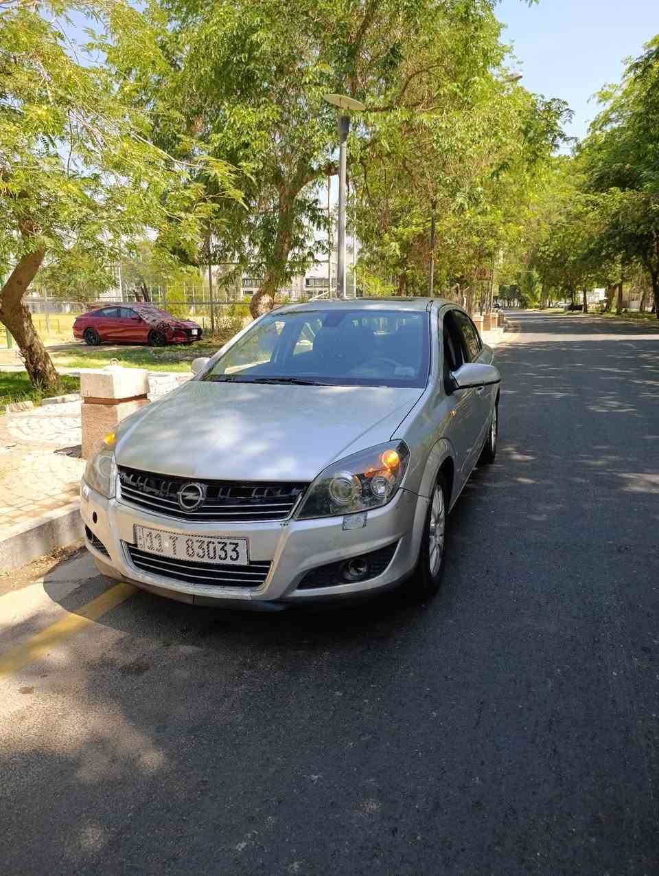 اوبل استرا موديل 2009 خليجي كفالة عامة رقم بغداد انكليزي الجديد بأسمي
بدون صبغ او ضربة محرك 1600 كير عادي تبريد نقص كمبريسر فقط فريز و راديتر و دبل مروحة جدد بقى بس كمبريسر و تدفئة شغالة 
جام 4 اوتو كهرباء سلايد لايت زنون عالي ناصي تخم تاير و باتري جدد كشنات جلد حضن رياضي مع تدفئة مكانها بغداد محمودية سعرها 75 و بيها مجال ان شاء الله 
رقمي ***********

