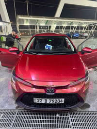 كورولا LE • ١٨٠٠ • ضربه باب سايق