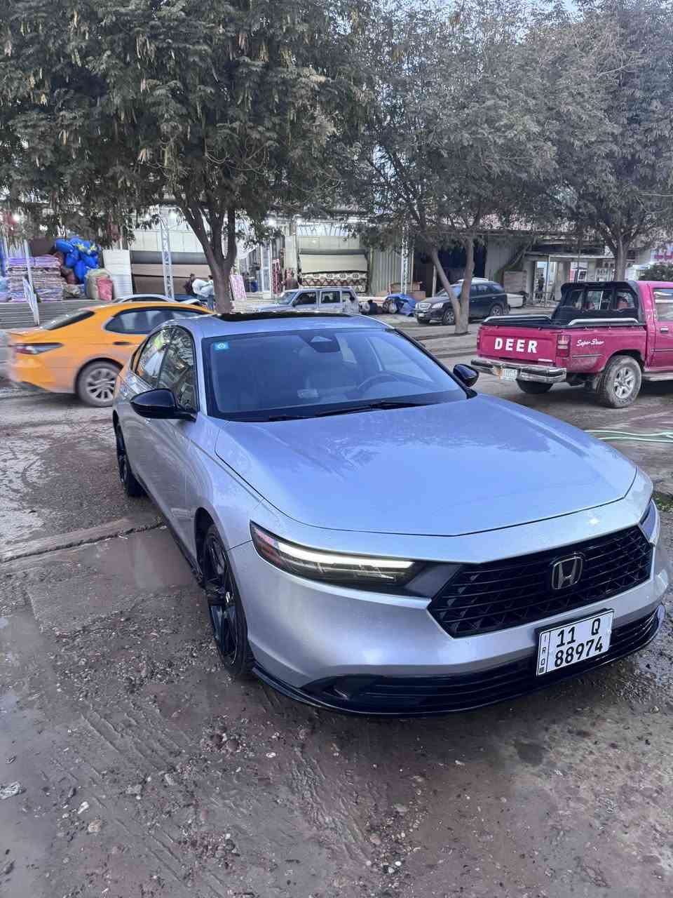 أكورد هايبرد سبورت L موديل 24 ماشيه  27 فتحه بصمه داخل جلد صبغ قطعتين وبيها باب صبغ أكلير من امريكا تصليح درجه اوله حادث جانبي الحادث في المنشور السعر امصلح وجاهز 185 السعر مناسب جدا  رقم بغداد  الدولي     هوندا اكورد

فئة -Sport (L).                       ملاحظة عدد البصمات 2اجه. 
                                                 يعني زوج ￼ بصمات تأخذ وياسياره ) حادث بل منشور.                                                 
                                        عدد أرضيات 8 قطع       
موديل 2024   هايبرد                

بعدهااا جديده 

فول مواصفات 
•كشنات جلد تدفئة

•ذاكرة تخزين 
• مكينة 2000 هايبرد تنفس طبيعي
• شاشة كبيرة
• ⁠سستم سماعات 
•فتحه سلايد

• كاميرا خلفية 3 انظمة
• كراسي كهرباء 
• رادار امامي
• محدد مسار 
• تصحيح مسار
• شفتات بالستيرن
• مثبت سرعة
• دخول ذكي 
••
• عداد ديجيتال
•
• أوامر صوتية

مكاني سامراء 
السعر  185 بيها مجل حك الجيه 

***********
