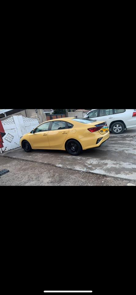 السلام عليكم فورتي موديل 2021 رقم انكليزي جديد وارد امريكي حادثة قطعتين حاملغ وبنيد ولغد الايمن بيه تعمير بسيط الباقي كفالة دوشمة جديد كشنات مكينة كير مكفولات محرك 2000 دوش السعر 137 وبيها مجال مكان بغداد الجديدة للتواصل ***********
