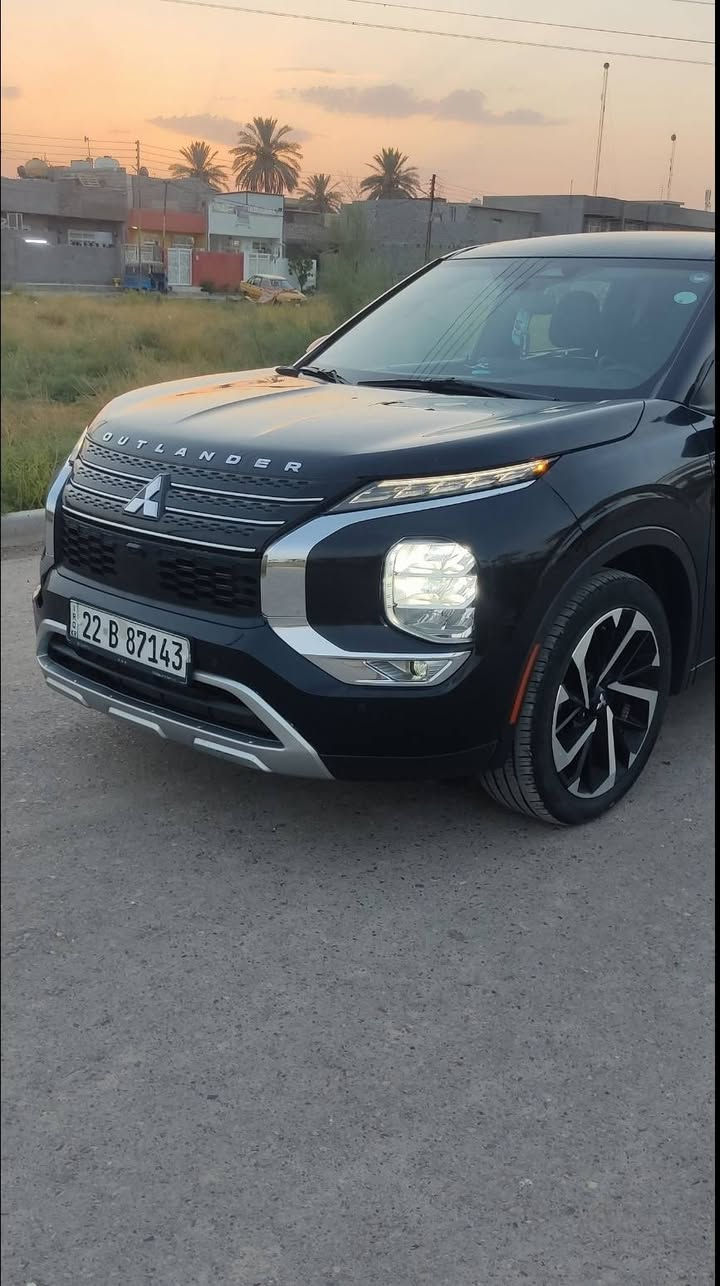 2022 𝐌𝐈𝐓𝐒𝐔𝐁𝐈𝐒𝐇𝐈
(مراوس حسب قناعه)
𝐎𝐔𝐓𝐋𝐀𝐍𝐃𝐄𝐑
ميتسوبيشي اوتلاندر
 موديل :2022

    7 راكب

السعر200$ يعني دفترين ما بيه كل مجال

عداد  المسافة 87

حجم المحرك : 2.5L ( 4,سلندر

(كلين تايتن قطرت صبغ ما بيه مبدل سستم ايرباك)

 مواصفات  
SE

دةبل اكسل (𝐀𝐖𝐃) 
 بصمة ابواب 

بصمة تشغيل 

شاشة دشبول ديجيتال

كاميرا °360
‏‎كاميرا امامي
كاميرا جانبي
كاميرا خلفي
هاند بريك بصمة
اوتو ستارات (𝐀𝐔𝐓𝐎 𝐒𝐓𝐀𝐑𝐓)
اوتو ستوب (𝐀𝐔𝐓𝐎  𝐒𝐓𝐎𝐏)
رادار امامي (تحديد مسار)
رادار جانبي  (نقاط عمياء)
رادار خلفي (التحذير من الاصطدام)
حساسات امامي
حساسات جانبي 
حساسات خلفي 

إشارات بلمري 

مري شفط

نظام (𝐎𝐅𝐅-𝐑𝐎𝐀𝐃)
نظام (𝐒𝐇𝐎𝐖)
نظام (𝐀𝐔𝐓𝐎)
نظام 
(𝐄𝐂𝐎)
نظام (𝐍𝐎𝐑𝐌𝐀𝐋)
نظام (𝐒𝐏𝐎𝐑𝐓)
كشنات جلد شامو وقماش

كشن السايق كهربائي
كشنات هیتر
تحكم استيرن 
تبريد لمس 
تبريد مركزي قطعتين
صندوق شفط كهربائي 
لايتات (𝐋𝐄𝐃) 
عدسة زينون 
بكلايتات (𝐋𝐄𝐃)
ويل 20

بعد هوايه مواصفات 

صور الحادث ورقم الشاصي مرفق مع صور
‏‎تفاصيل اكثر الاتصال علی ارقام التاليه  

(مكان السياره بغداد بسمي)

‏***********
