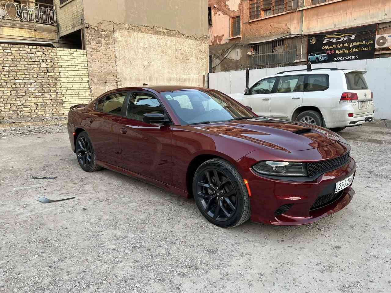 السلام عليكم حبايب للبيع جارجر جيتي اصل موديل ٢٣ دخول جديد رقم أربيل بأسمي تحويل مباشر مواصفات فول عدى الفتحة ممشى السياره ٢٦ كيلو متر مو ميل حادث السياره مرفق بالصور كلين بدون صبغ شرط الفحص بدون ايرباك السياره جديدة كلش والصور تحكم أمامك فقط حداديه أو راجع كله اصلي تخم تاير أو ويل كب جديد مكاني شارع فلسطين السعر ٢٩٥٠٠ أو قابل للتفاوض للاتصال ***********
