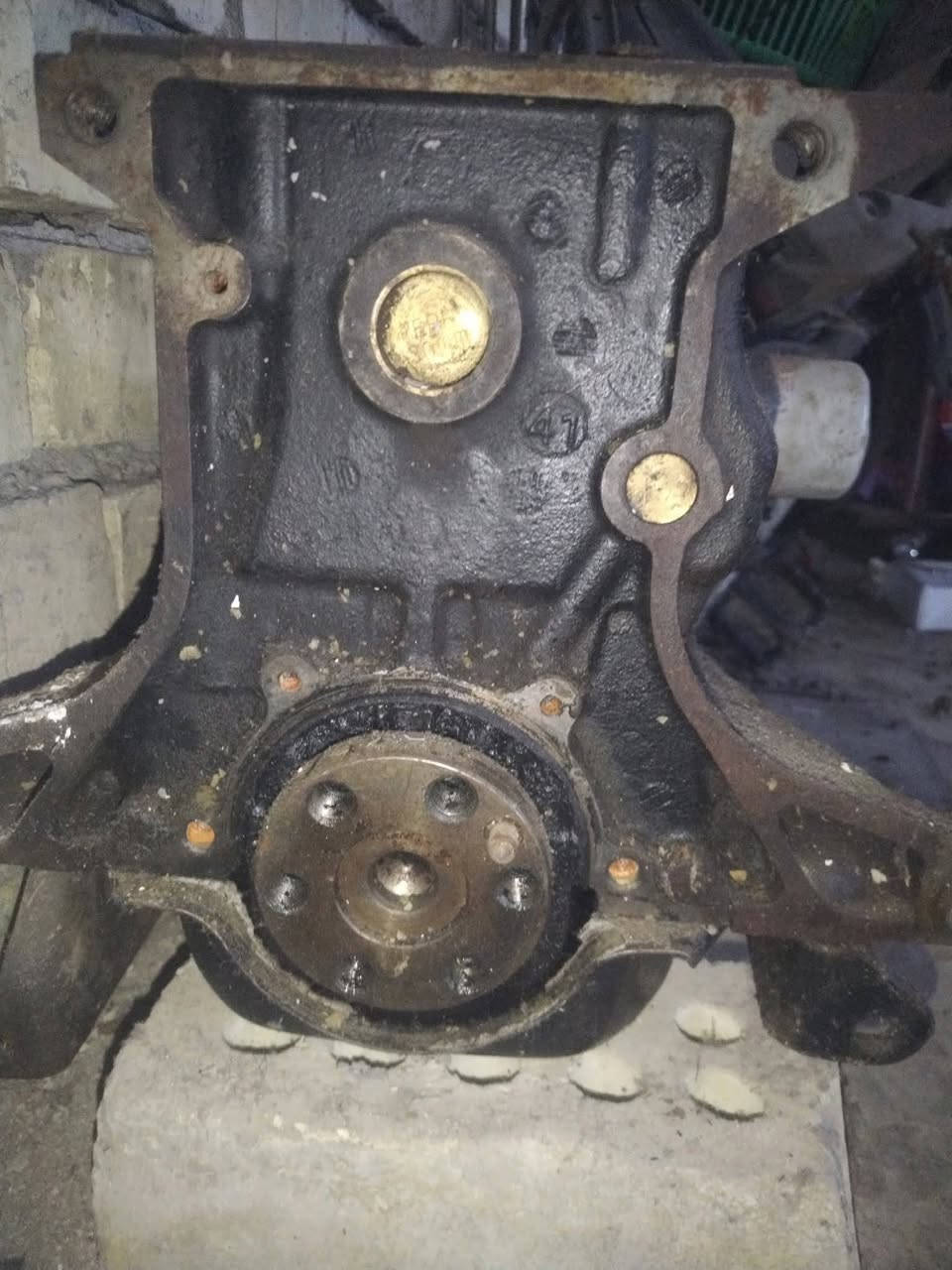 السلام عليكم نص محرك مال سايبه مديل 2018 سعر 75 بيها مجال المكان بغداد منطقة الوشاش تصال على هاذا الرقم ***********
