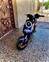 دراجه للبيع السعر ب150 وبيهه مجال  رقمي  07777633080
