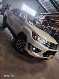 هايلوكس تي ار دي • ٢٠٢٠ • نجف