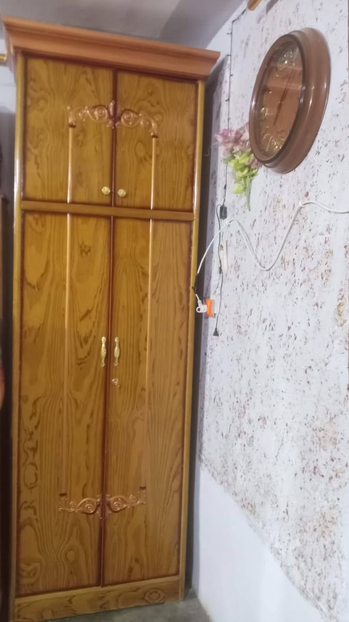 يوجد غرفه للبيع بسعر 650بي مجال العنوان الكرابله الاستفسار على الرقم ***********/واتساب وماسنجر
