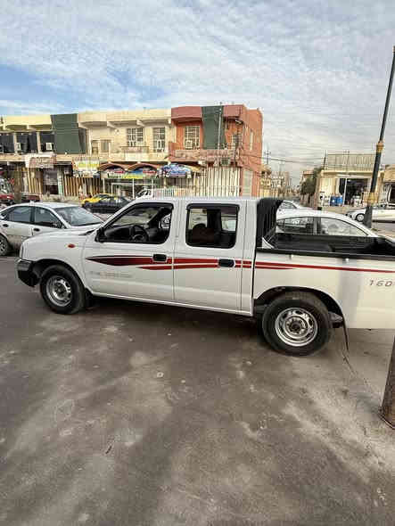 سلام عليكم 
بكم نيسان للبيع 
موديل 2010 
كير ومحرك شرط 
تواير وصدر جدد 
تبريد تدفئه كهربائيات وضع شركه 
بسمنه  عنوان شرقاط 
السعر 150 وبيها مجال للطيبين 
الرقم ***********
