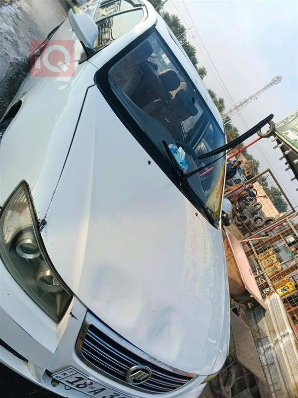 السلام عليكم ليفان 620 رقم بابل انكليزي بسمي مكينه جديده كهربائيات و كير خير من الله الصدر 100/60 سياره كامله كبل للشارع سعرها (35) وبيها مجال حك الجيه *********** مكاني مسيب قرب مطعم الصياد
