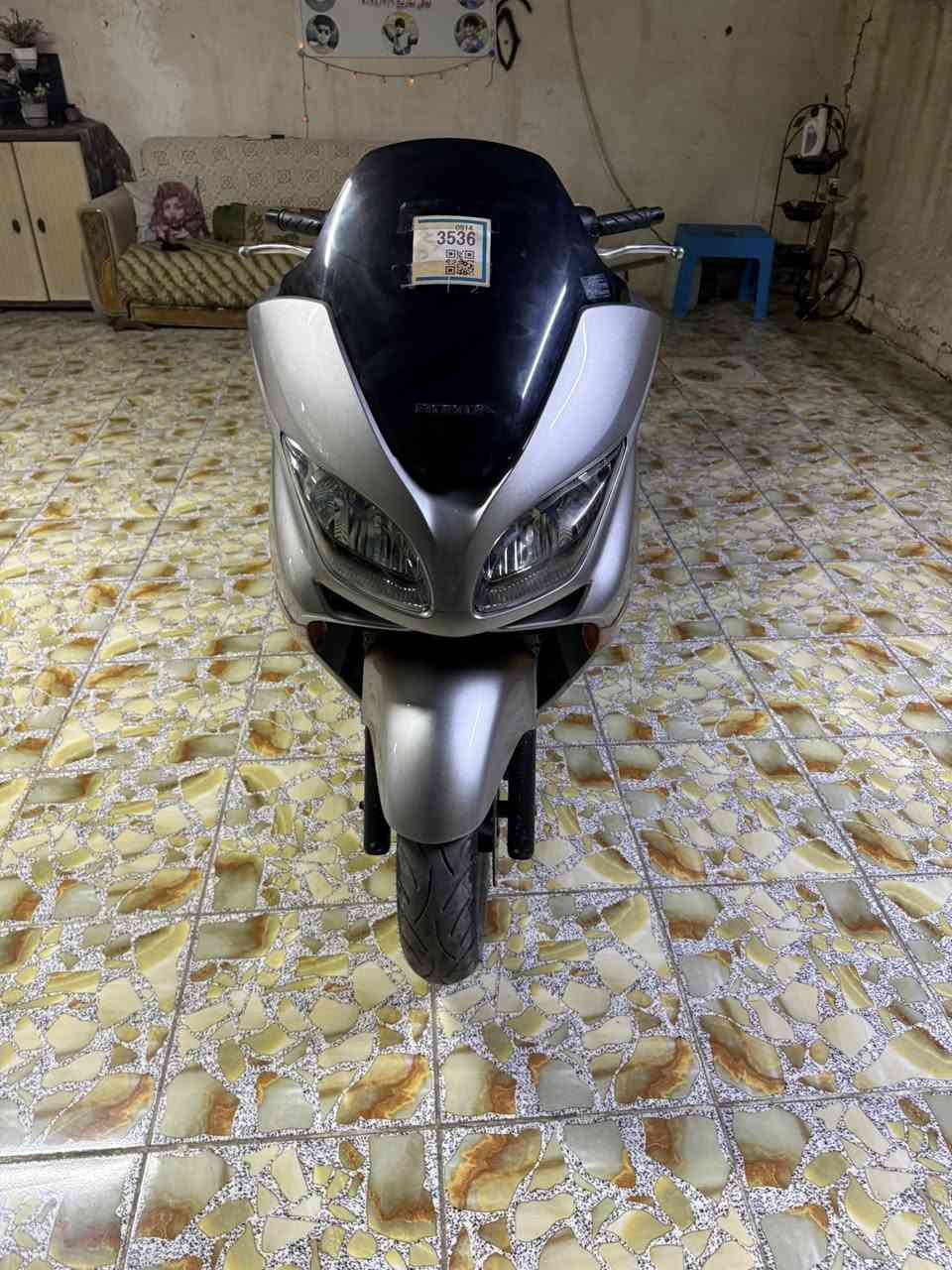 السلام عليكم 08 جديده قبل 11 يوم نازله من الرمبه جديده
   
مكاني 
الشعله 
***********
