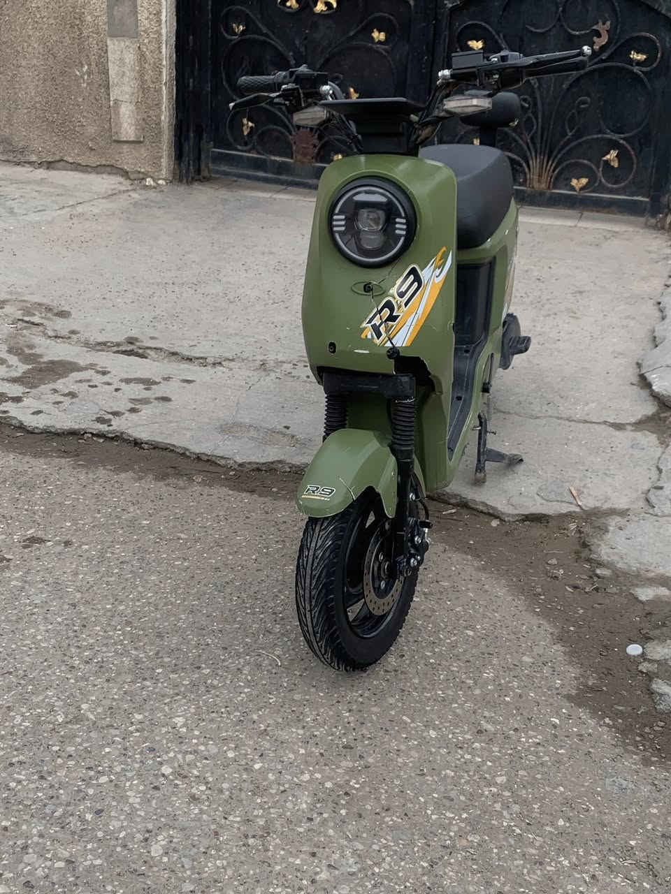 سلام عليكم دراجه شحن R9شركه ريان دراجه نضافته 90/100بسب الكفرات دراجه صاله شهر وتص من نزلته حوايه دراجه بطارياته كل اسبوع ادمه البطاريات الكفرا المامي يرجع فايبر كلاس مكاني بغداد دوره ابو دشير شحانه موجده متوجد بس فيس ❤️حتى لو مرس بماكس عدله مالعب ❤️💕


**إذا كنت صاحب هذا الإعلان وتريد حذفه لأي سبب، رجاءا أرسل رسالة إلى الدعم الفني**