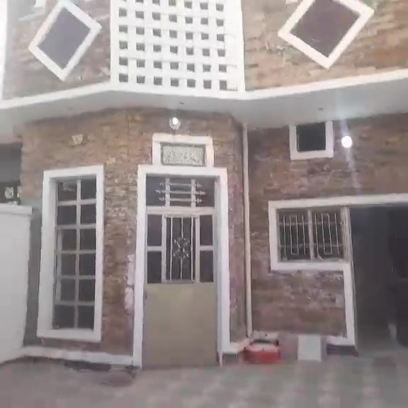 البيع بحي شهداء بل ٢٣ بضهر شارع ٤٠ قرب برج اسيه شارعه ١٠ نافذ عل ٢٠ بناء بلوك طابق ونص مساحه ١١٠ بي قرفتين نوم وسعر ٦٠ وقابل تفاوض بيت كامل فول من كلشي ملاحظه اني صاحب الدار مباشر
***********
البيع بحي شهداء بل ٢٣ بضهر شارع ٤٠ قرب برج اسيه شارعه ١٠ نافذ عل ٢٠ بناء بلوك طابق ونص مساحه ١١٠ بي قرفتين نوم وسعر ٦٠ وقابل تفاوض بيت كامل فول من كلشي ملاحظه اني صاحب الدار مباشر
