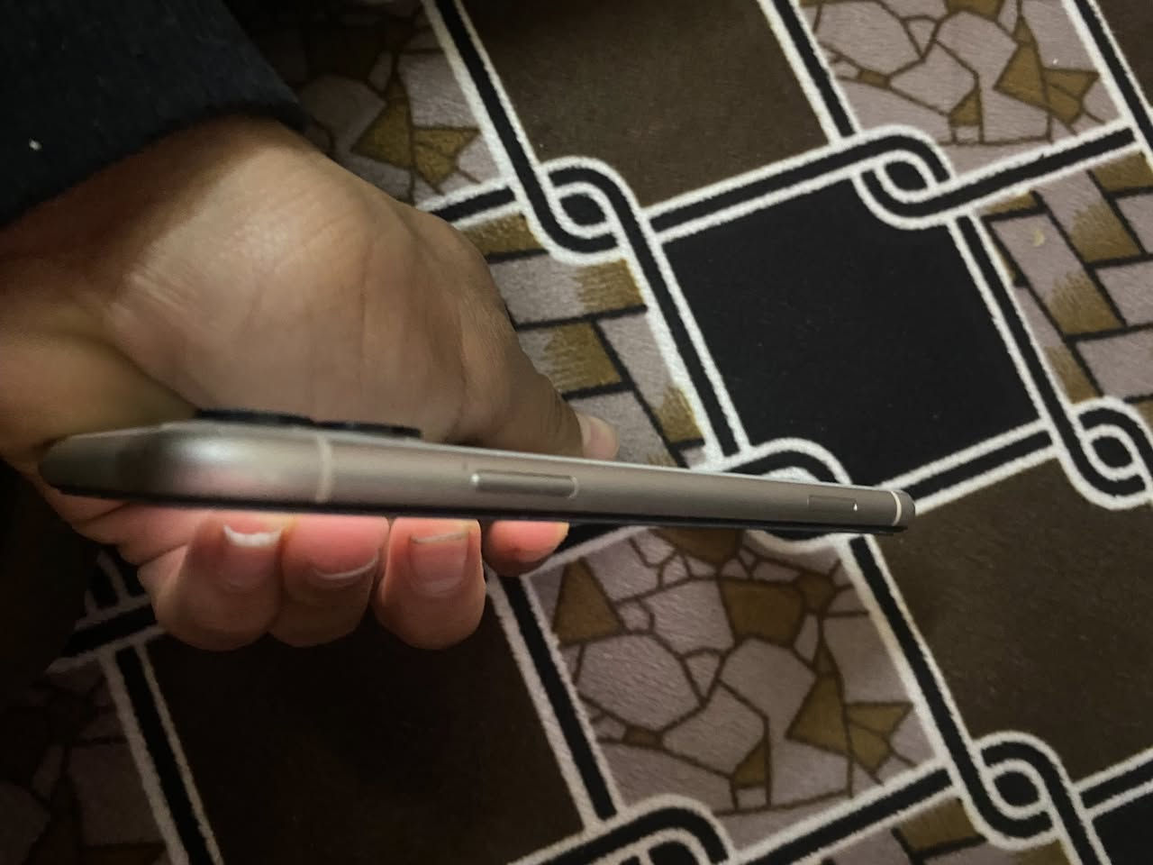 ايفون ١١عادي مبدل شاشه اصليه٣خيارات بطاريه ١٠٠مبدله فيس ايدي واكف انطي سعر بما يرضي الله شراي خابر مو شراي لا تعبني رقمي ***********
