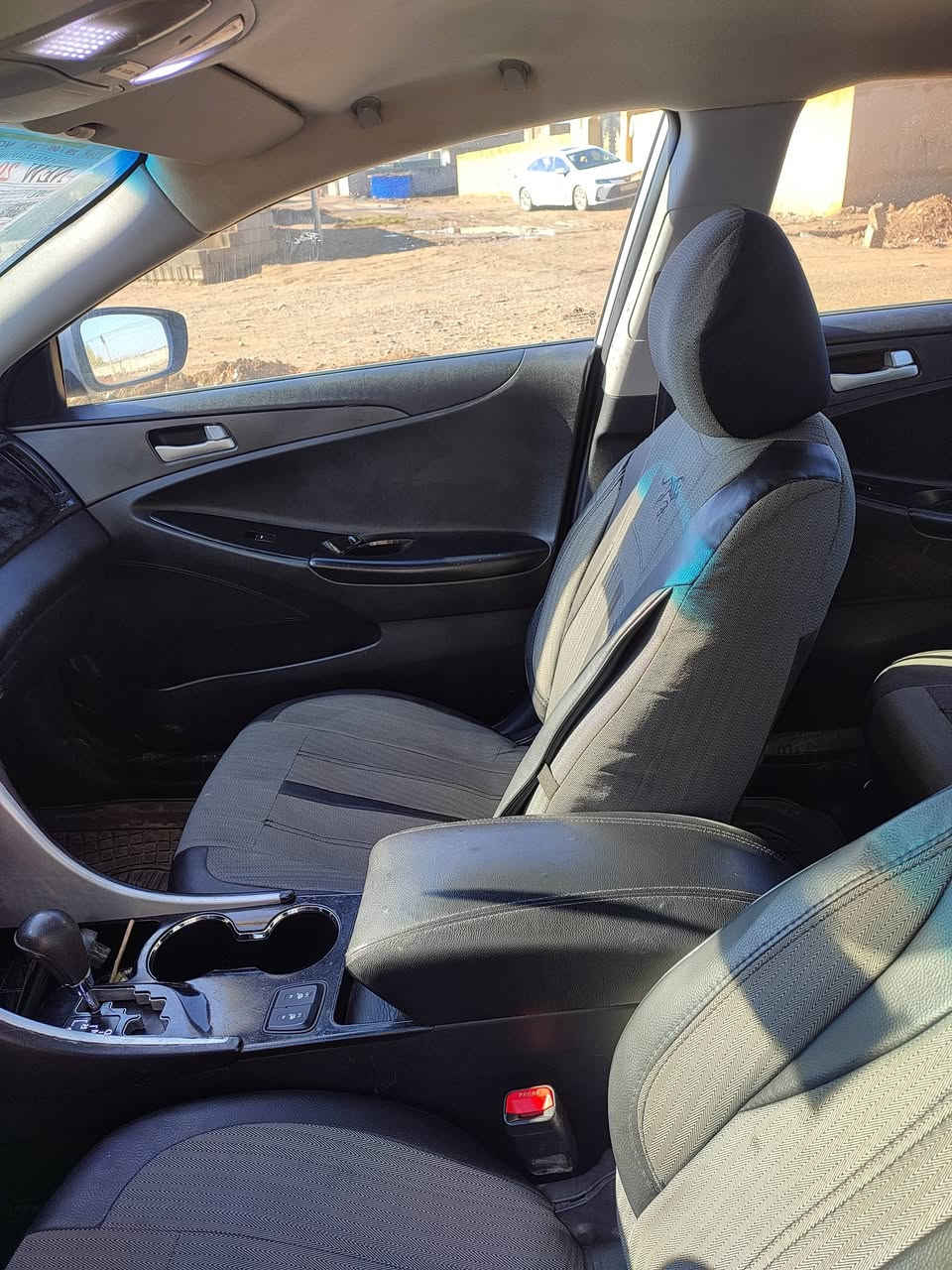 السلام عليكم  سياره سوناته موديل 10بسمنه محرك 2000 مصبوغه عام السعر 85مكان السياره تكريت اليوبي ***********@***********
