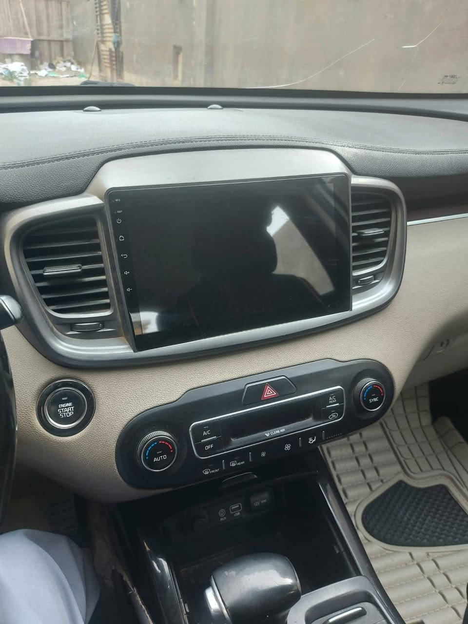 سورنتو موديل ١٩ شكل ٢٠ وارد خليجي ٦ سلندر فول دون البانوراما
حادثه ربع بنيد جاملغ  امامي ٢٣٥ $ *********** ***********
