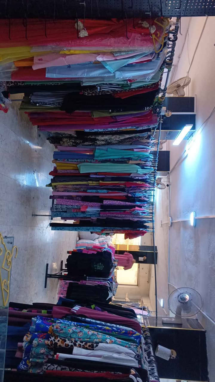 بشرط ياخذ كل الملابس احسبها على 5000 يعني مايبقي ولا قطعه توعيه درجه اولى بغداد, العراق


**إذا كنت صاحب هذا الإعلان وتريد حذفه لأي سبب، رجاءا أرسل رسالة إلى الدعم الفني**
