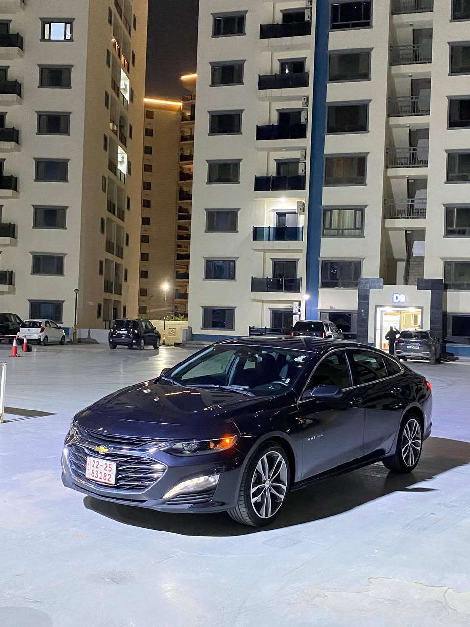 السلام عليكم 
للبيع شوفرليت ماليبو
موديل 2023 , LT
دخول جديد
رقم اربيل 
ماشيه 66
وبالعراق مماشيه    
رادار امامي 
كامرة امامية مراقبة خط السير 
هندبريك بصمه
 تحديد مسار
 اوتو ستوب 
داتاشو 
مقاعد هيترات
مقعد السائق كهرباء
بصمه تشغيل وابواب وصندوك
تشغيل عن بعد 
لد امامي
كشاف نهاري  
بجم كبس شركه 
بدون ايرباك  
السياره كلين 
فقط بارد bdr
لا صبغ ولا تبديل 
كير مكينه تبريد حداده كله بلاد
ويل 19 بريمير (اني شادلها)
شرط برغي ممفتوح بلسياره 
السعر 139 بيها مجال قليل
مرقم كامل 
مكاني بغداد الكرخ 
*********** واتساب
***********
