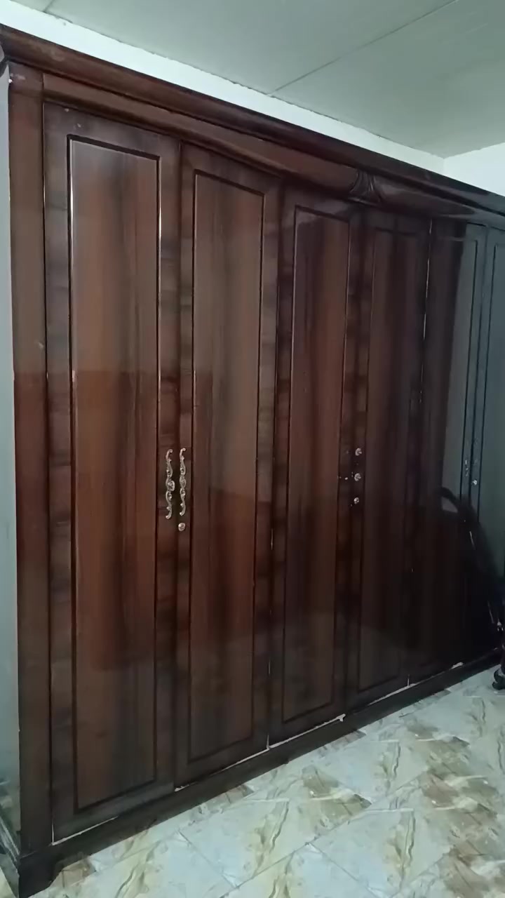 السلام عليكم كنتور للبيع 6 بوب  السعر 175 التواصل  ***********
