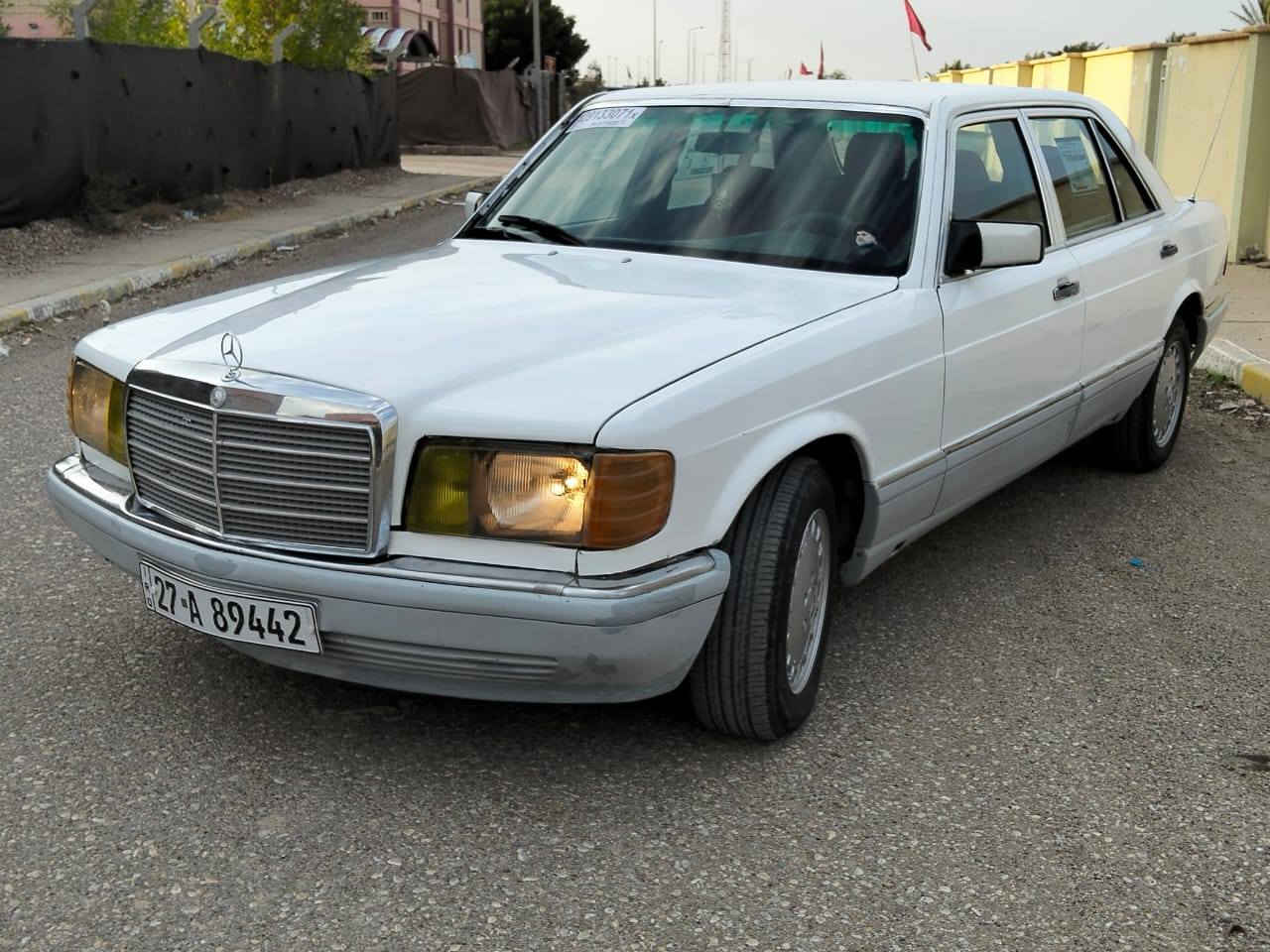 السلام عليكم مارسيديس رئاسي موديل 1988 (للمراوس فقط حسب القناعه) رقم دولي بأسمنه تحويل مباشر سنوية للـ30 هزه جديده محرك VVT2500 محرك وكير جدد تبريد شغال تخم تاير جديد قبل شهر حدادية امامي وخلفي جديد باتري جديد فتحة سقف شاشه كامره خلفيه سماعات سستم كهربائيات كلها شغاله سيارة مكفولة من الضربة  للأستفسار اكثر (***********) عنواني واسط مركز المدينه
