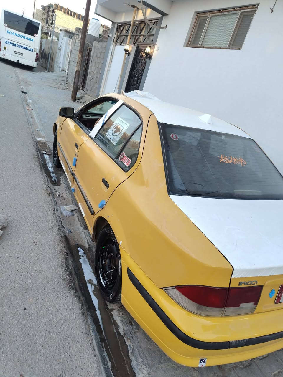 سلام عليكم  شباب سمند موديل 2011 ناطق سياره مابيه اي ضربه ولا خياس رقم بغداد مداور ثاني يوم سياره جديده مكينه بل كارتون مصعده لاتنقيص لاتبخير كير جديد سياره مامطلوبه تأخذه مصفره تبريد ثلج تأيرات البارحه شديت تخم كارتون فول زنون شادله شاشه وكامره بك سياره حيل متعوب عليه سعره 33 مكانه نجف ***********
