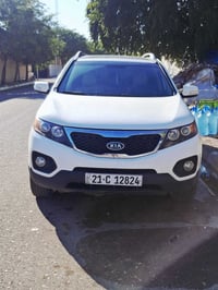 ٢٠١٢ • ٢٤٠٠ • ٧ راكب