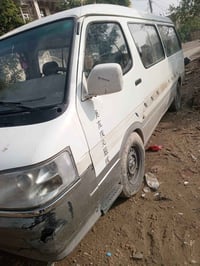 كيا ٢٠١٠ • بغداد • بحاجة تصليح