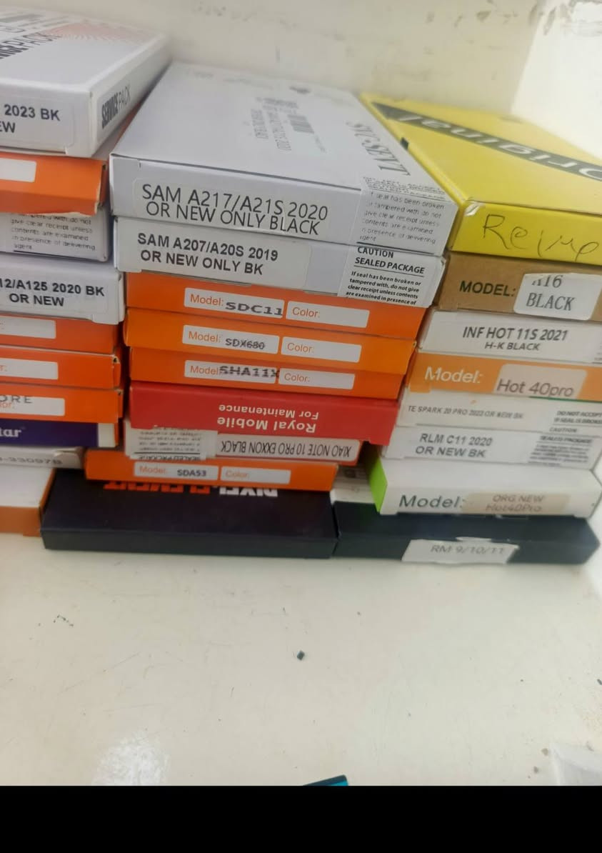 يتوفر كافة انواع الشاشات 📱
اغلب انواع الشاشات الاصلية$  25 الف دينار فقط ⌨️💻
ضمان الشغل بعد الشد 🎹
العنوان /ناحية الزاب الاسفل 👑مفرق الزاب الصباغية 🤝
بداية السايدين #مكتب_علي_فون✌
للاستفسار اكثر خاص او الاتصال ***********✅
