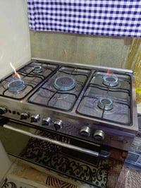 طباخ • نضيف • فرن مو شغال