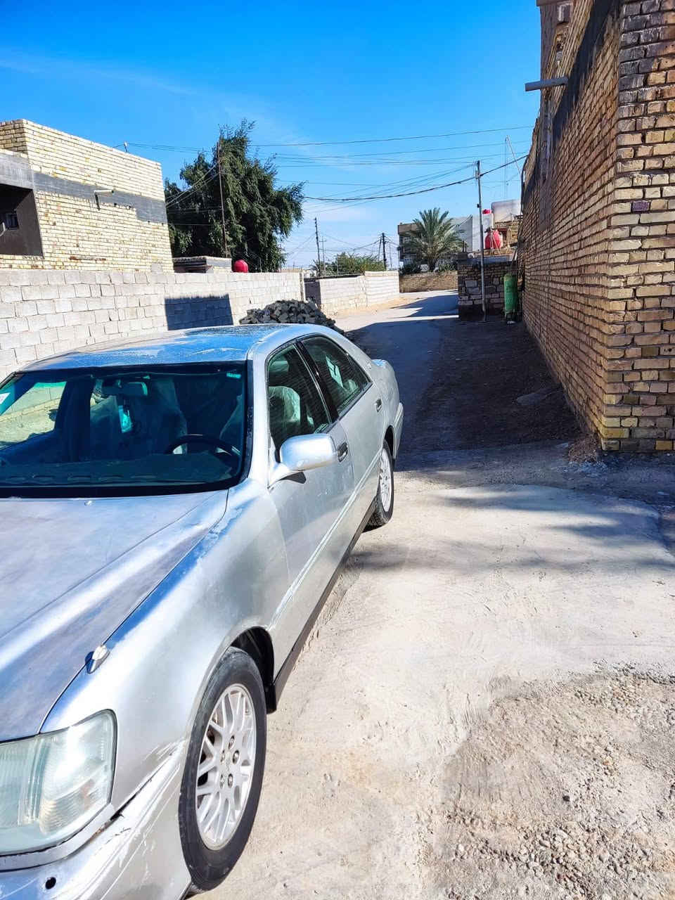 سلام عليكم ملگعه متوم نگليزي بيه گصه جنطه مكينه صارله ٢٠ يوم مشدوده السعر 30 وبيه  مكاني ميسان ***********///‏‪0772 603 7181‬‏
