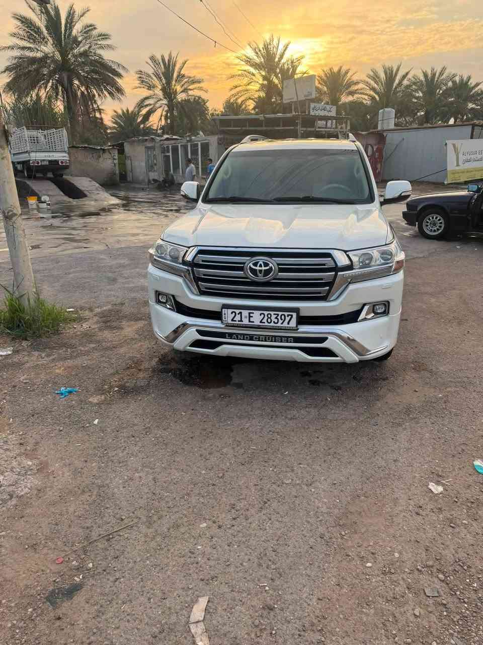‏Landy Cris للبيع موديل 17 فول مواصفات مكان بغداد بريمي تشغيل عن بعد حساسات ستة سلندر كشنات كهربائية مقفولة من ضربة وصبغ***********￼
