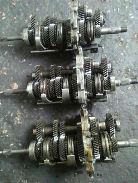 تتوفر شجرة ( لشة) كاملة #KIA عام ... اصلي ضمان 
كل انواع السيارات كيا الگاز #الحمل و #الباص 
جديد - مستعمل بااسعار مناسبة 

العنوان // حلة حي الصناعي ***********

ملاحظة // توصيل ماكو #
