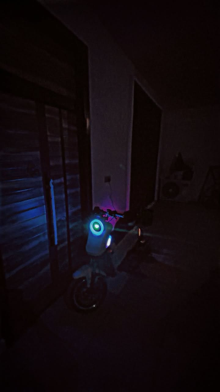 موصفاته
تشغيل كارت وبصمه وسويج
لايت لد وبومه زوج عالي ناصي
اشاره/يمنه /يسره/و دبل رماش
بريك دسك/امامي خلفي
بطاريات خمسه
سماعه بلوتوث
شاشه كبيره
مكان تخزين
بك رجوع له الخلف

الاستفسار اتصال/‭٠٧٧١  ٢٧١ ٤٢٦٦
سعر650
