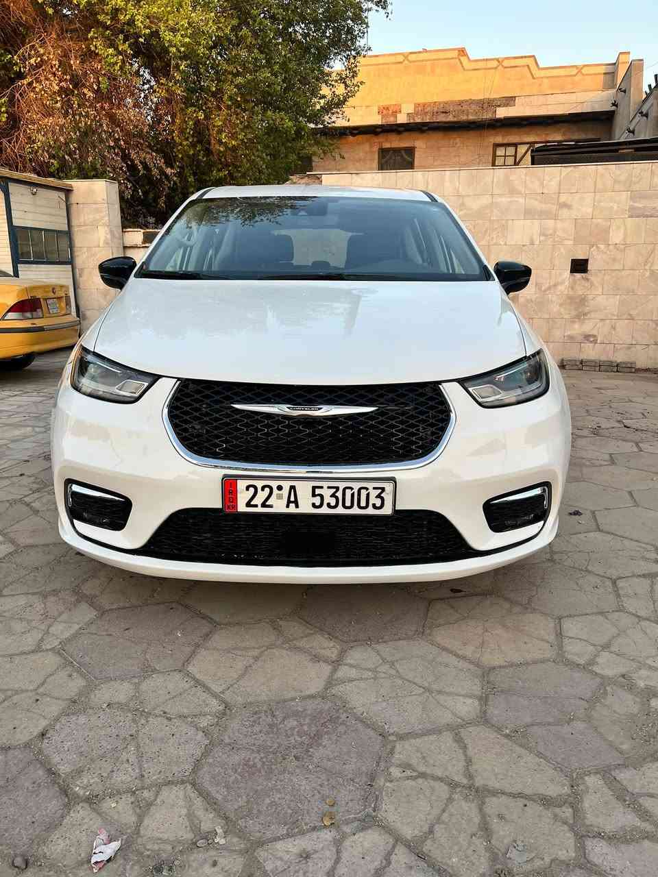 سلام عليكم
كرايسلر باسفيكا موديل 24

دخول جديد حادثه موضح في الصور 

بنيد مبدل اصلي ومصبوغ خشوم الجاملغ مصبوغ 

وربع لباب صبغ بدون دواخل ايرباك دركه وبرده 

هايبرد وبانزين السياره جاهزه عل خير حبايه 

رقم اربيل اجرة تحويل ثاني يوم 

مواصفات السياره فول عده البنراماا

اشاير مري 

مري سود 

انظمه قياده 

داخل ملكي 

تحكمات 

ماشيه 7 الف 

اضااءة ترحيب عند الاقتراب 

بوب شفط 

هواي بيه موصفات بعد 

مكينه كير حداديه عل وضع الشركة 

السعر 245 وبيه مجال حك جيتك 

الهاتف *********** 

العنوان بغداد 

مع تحياتي للجميع

