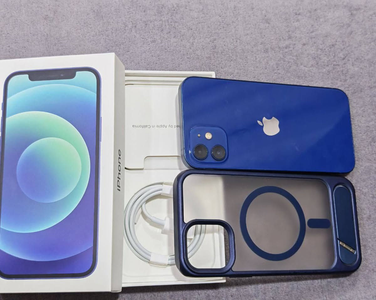 ايفون 12 العادي ذاكره 128 بطارية 79 بحاله ممتازه مكفول من الفتح والتصليح وياه کارتونه والكيبل الاصلي ما مستخدم ابد السعر 300 الف ويوجد توصيل لجميع المحافظات

رقم الهاتف ***********
