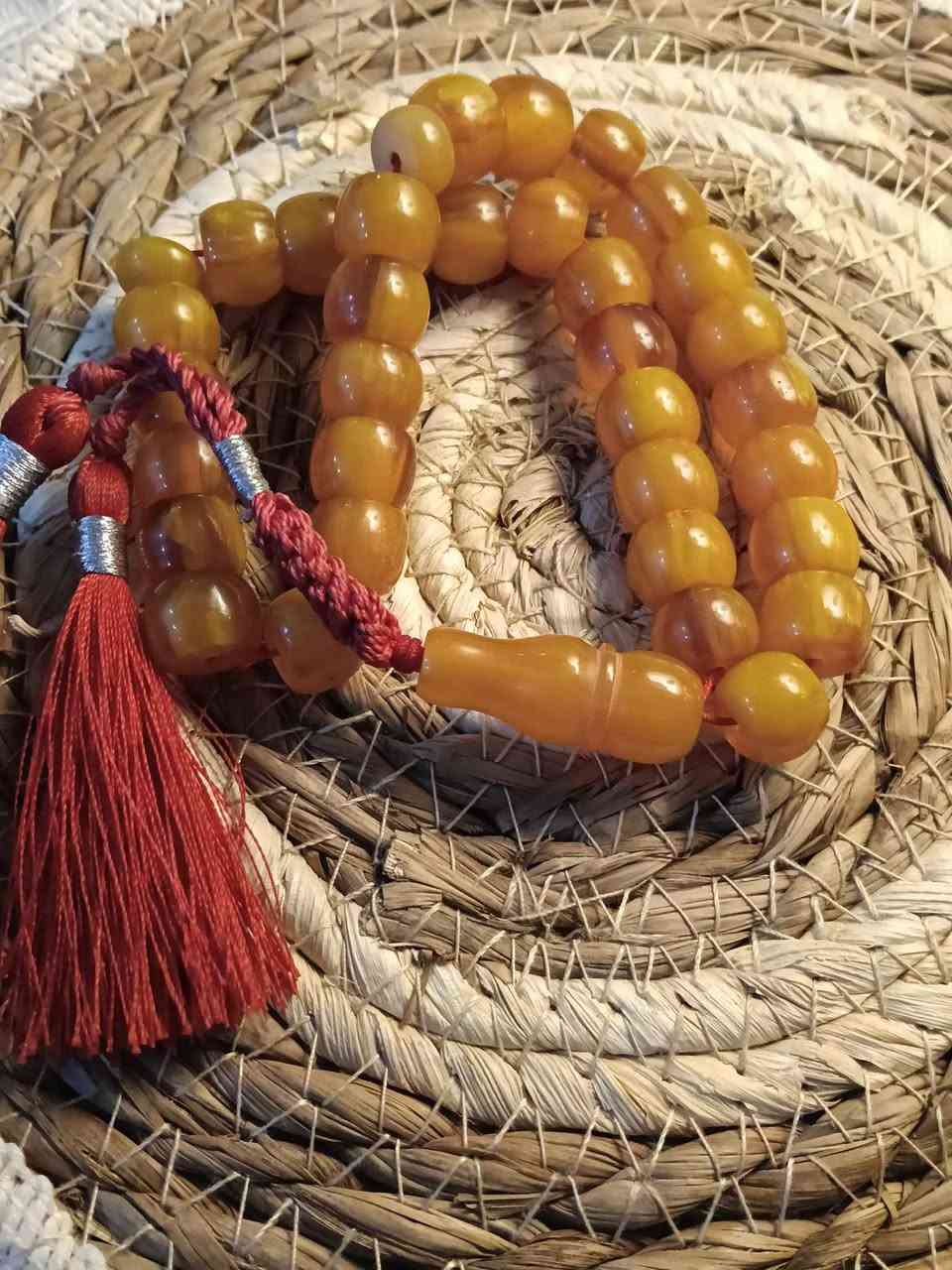 سندلوس باكستاني قديم كصة ذروية 
حجم المسبحة ( كفية ) دون الوسط بغداد, العراق


**إذا كنت صاحب هذا الإعلان وتريد حذفه لأي سبب، رجاءا أرسل رسالة إلى الدعم الفني**