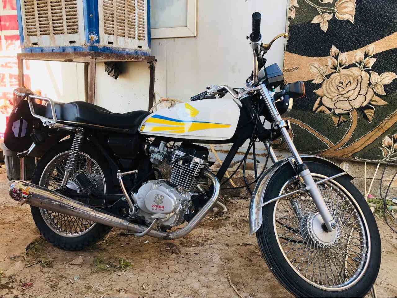 *تايكر*2021دراجة كله بشرط.مكينة لا صرف ولا بخار .كهربايات كله يشتغل .سعر355بي مجال .***********
*********** كركوك, العراق
