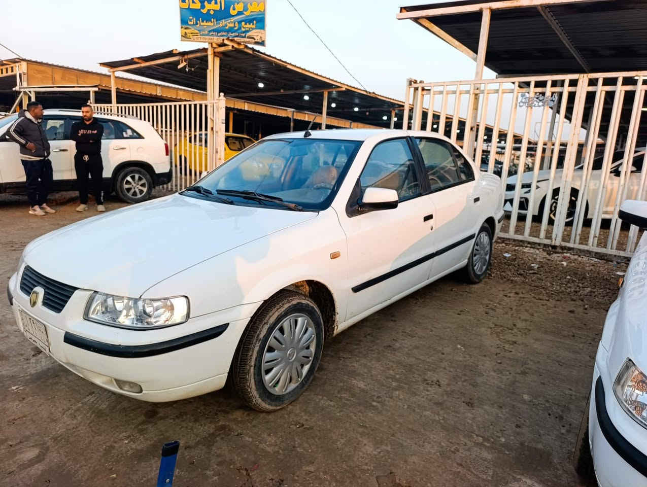 السلام عليكم سمند 11مسجله 2010دشبول جوزي سياره جديده مكفوله كفاله عامه بس الدواير معمرات كير مكينه حداديه خير من الله رقم قادسيه السياره ربع مذب عليه جديده بمعنه الكلمه السعر 46وبيه مجال حك الجيه  ***********وبخدمت الشراي
