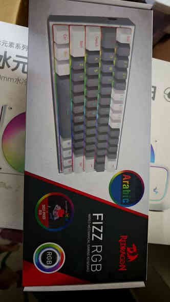 شلونكم شباب 
 قطع للبيع كلهن نضيفات وبيهن ضمان
بورسبلاي 750 واط كولر ماستر فول مودلر اخر اصدار السعر 125 
يوبي اس 1200 سمارت لاين نضيف كلش سعر75 
مبرد مائي360 ابيض ضمان سنه السعر80 
كيبورد ريدراكون فيز عربي السعر35
ماوس ريدراكون ب35 
سماعات ريدراكون يرهمن على كل المنصات السعر25
مكاني الدوره المهديه الثانيه شارع باب الحاره 
***********
