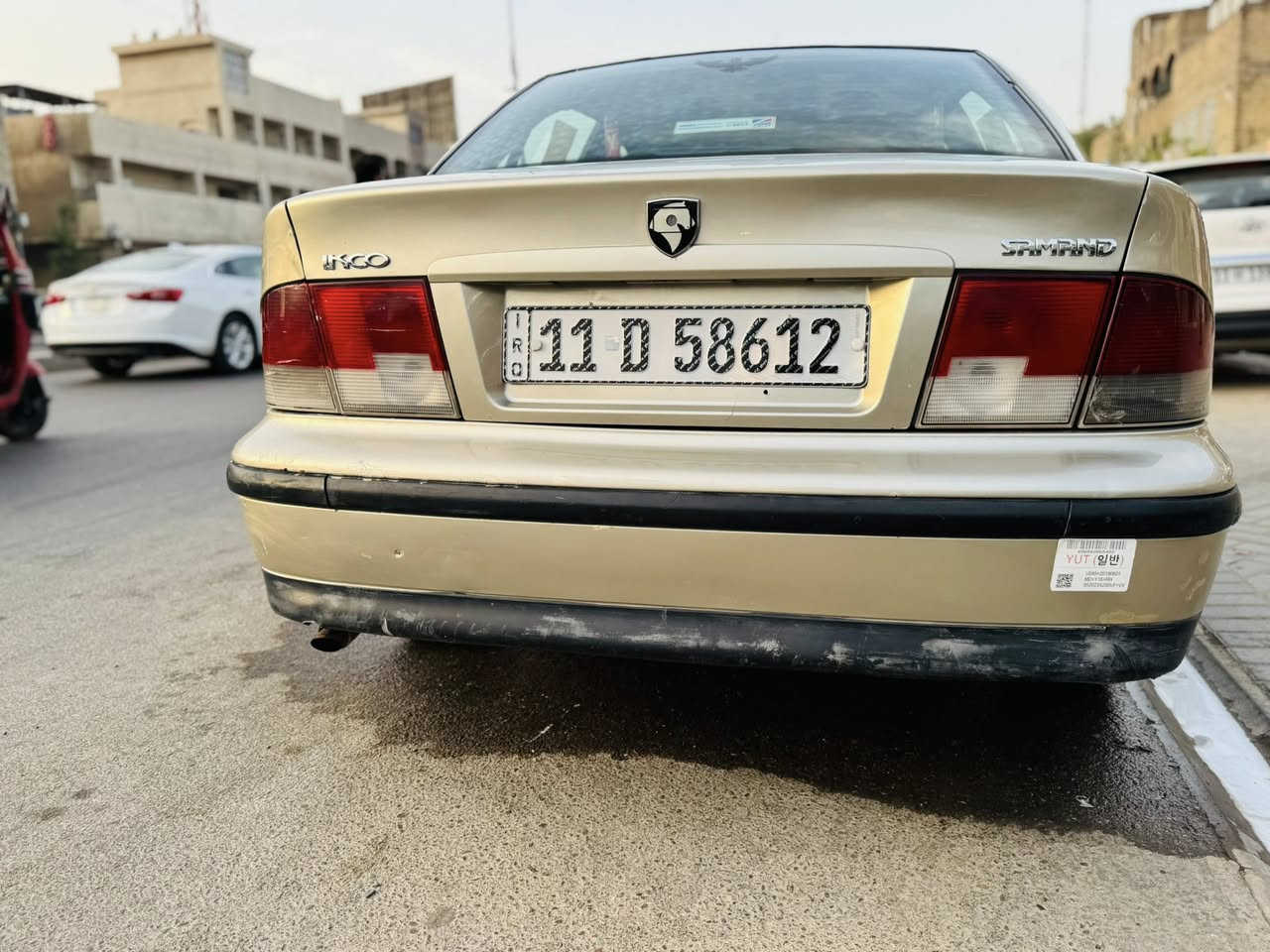 السلام عليكم  بيع مستعجل !! 
سمند 2009 بيها مكانات صبغ اثر جراد 
ولباقي خير من الله 
كير ومكينة شرط الفحص
تبريد ثلج 
صدر جديد 
دواخلها تخبل 
مكاني مدينة الصدر 
***********
