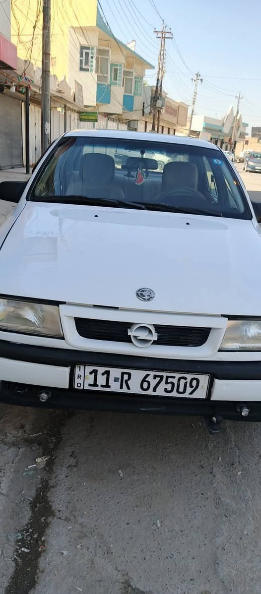 سلام عليكم اوبل فكتره موديل 92 مكينه 1600 رقم بغداد نكليزي بسمي مكان صلاح الدين  سامره رقم الهاتف *********** السعر 43 وبيهه مجال
