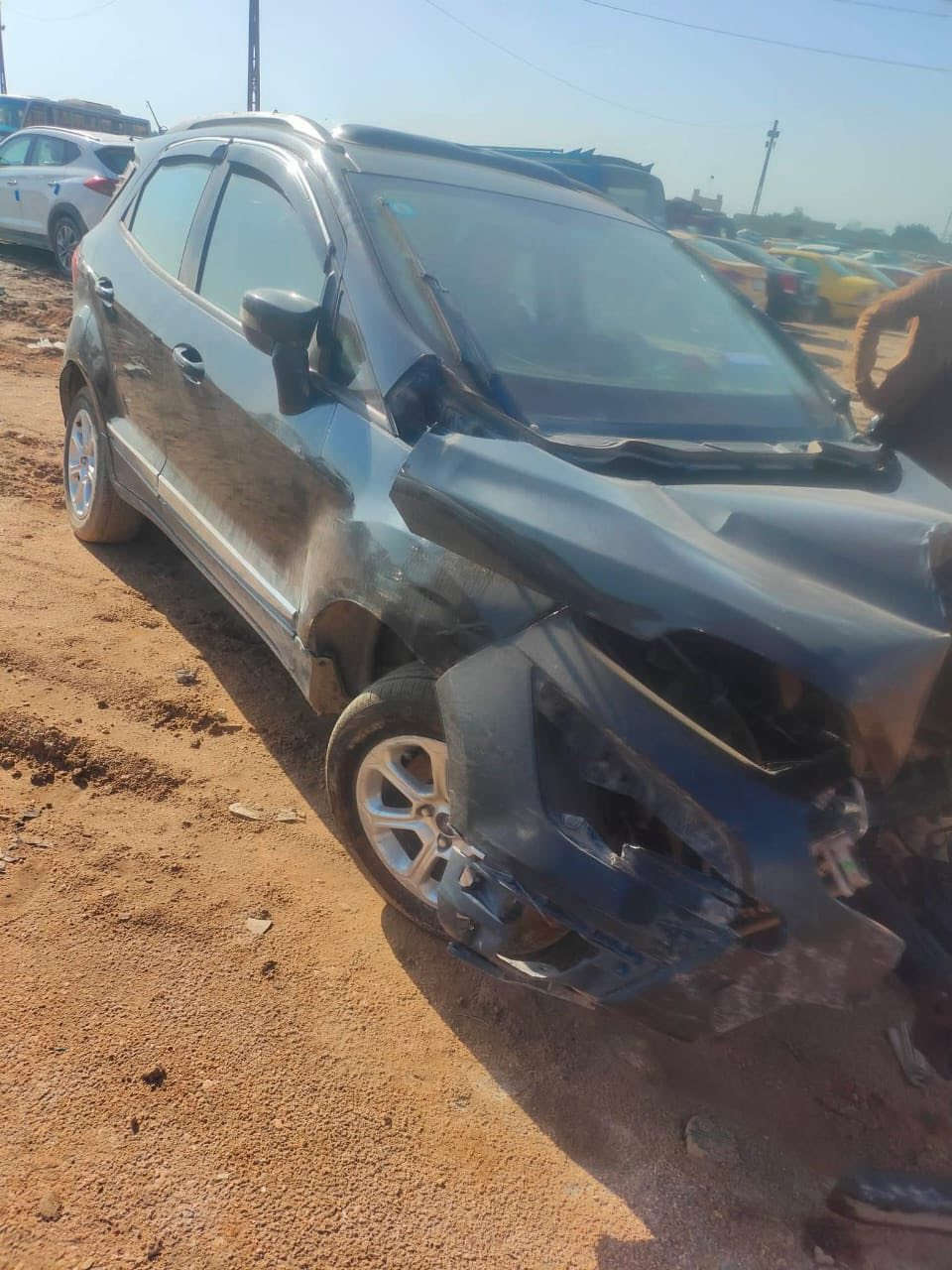 فورد ايكو 2022 ابيع على حادثه 
***********
