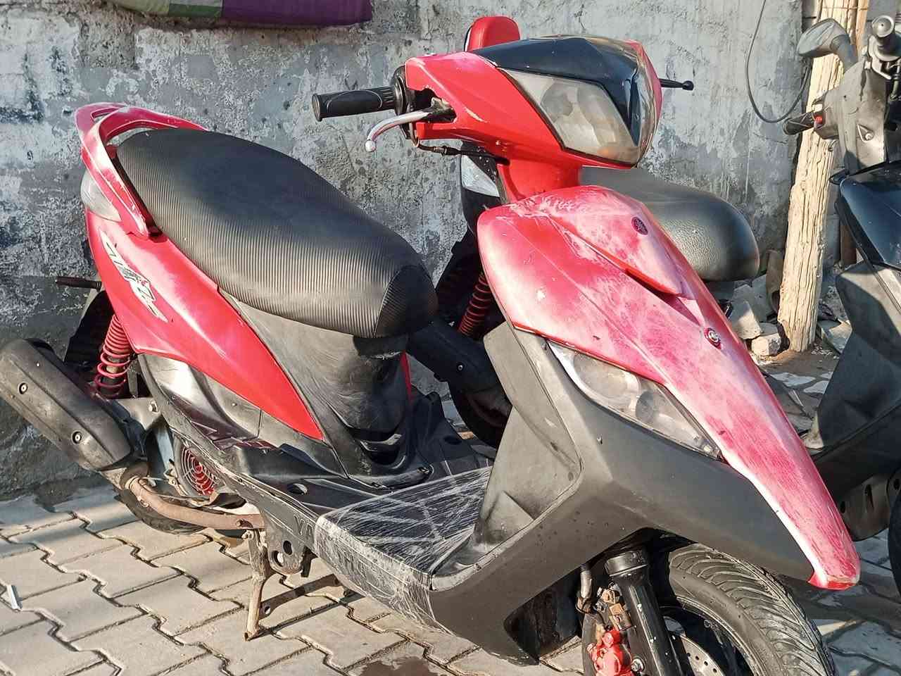 اللهم صل على محمد وال محمد
للبيع ماكس 140 ثعلب العدد 2 
كفااااله عاااااامه 
***********
بغداد مدينه الصدر السعر خاص
