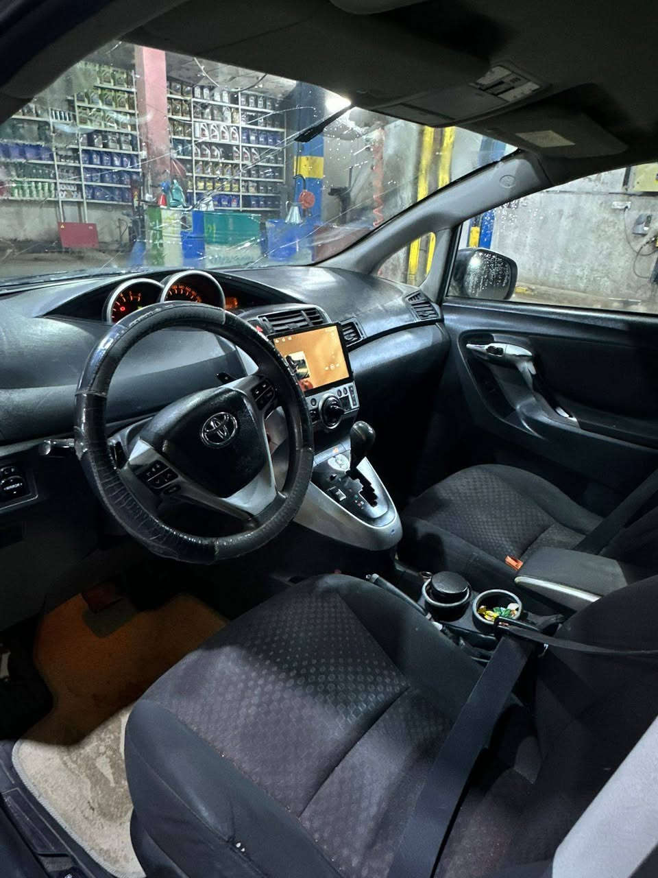 تيوتا يارس 2011سياره جاهزه تبريد حداديه بصمه بيها المكينه كايمه يرادلها مكينه قفل 45 مكانها بغداد ***********
