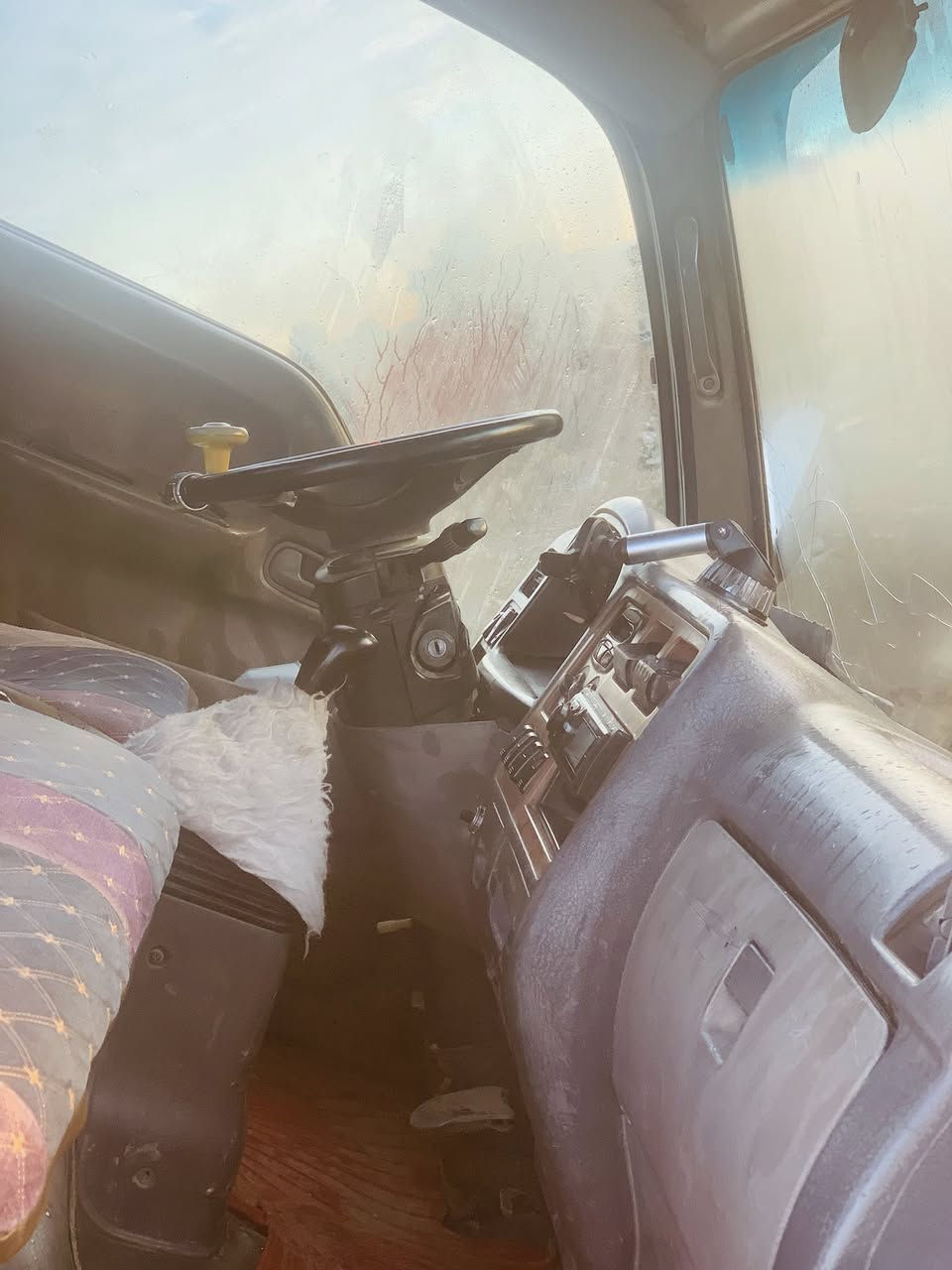 سلام عليكم كياه لبيع ادوات     اتصال ***********
