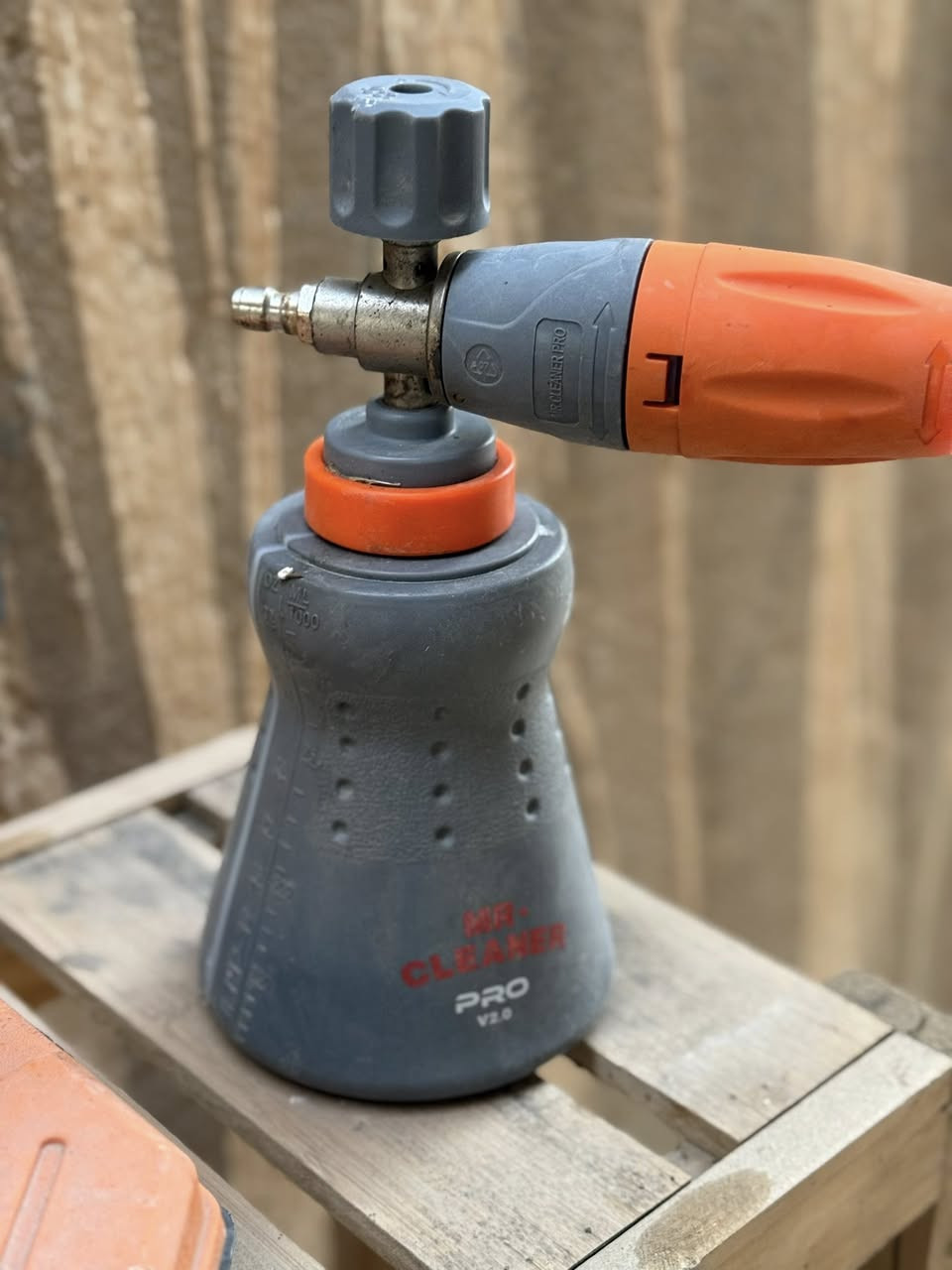 للبيع فاره غسل جديده ماخذها وبطل رغوه مستر كلينر ماركه اصلي معروف بعد المستر كلينر  وصونده ٢٠ متر قويه ومسدس حترافي مع نوزلات بس الفارت عاطله فجئه سكتت ابيعها على عطلها سعر ٨٠ فلوس المسدس ول صونده ول بطل بيها مجال بسيط *********** عنواني بغداد شعله
