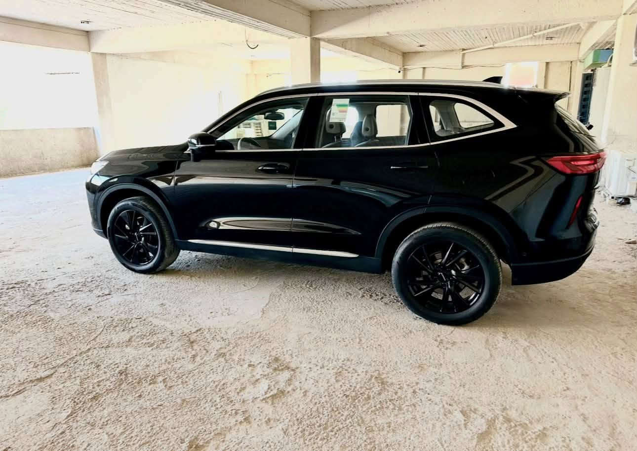 السلام عليكم /

للبيع Haval H6 موديل 2024

رقم بغداد  باسمي .. ماشية 18 ألف كيلو

السيارة جديدة ونظيفة كلش وبعدها بضمان الشركة وكفالة عامة ما بيها أي ملاحظات 

السعر 30 مليون وبيه مجال بسيط للمشتري الجاد
***********
