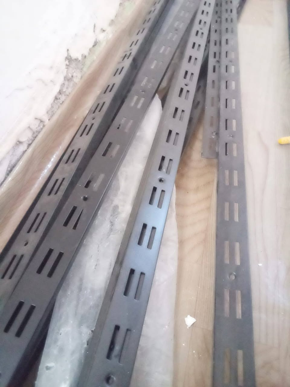 سكك و اذرع متوفرات وجدد كلش هاي صورهن اليريدهن يواصل خاص وياي


**إذا كنت صاحب هذا الإعلان وتريد حذفه لأي سبب، رجاءا أرسل رسالة إلى الدعم الفني**