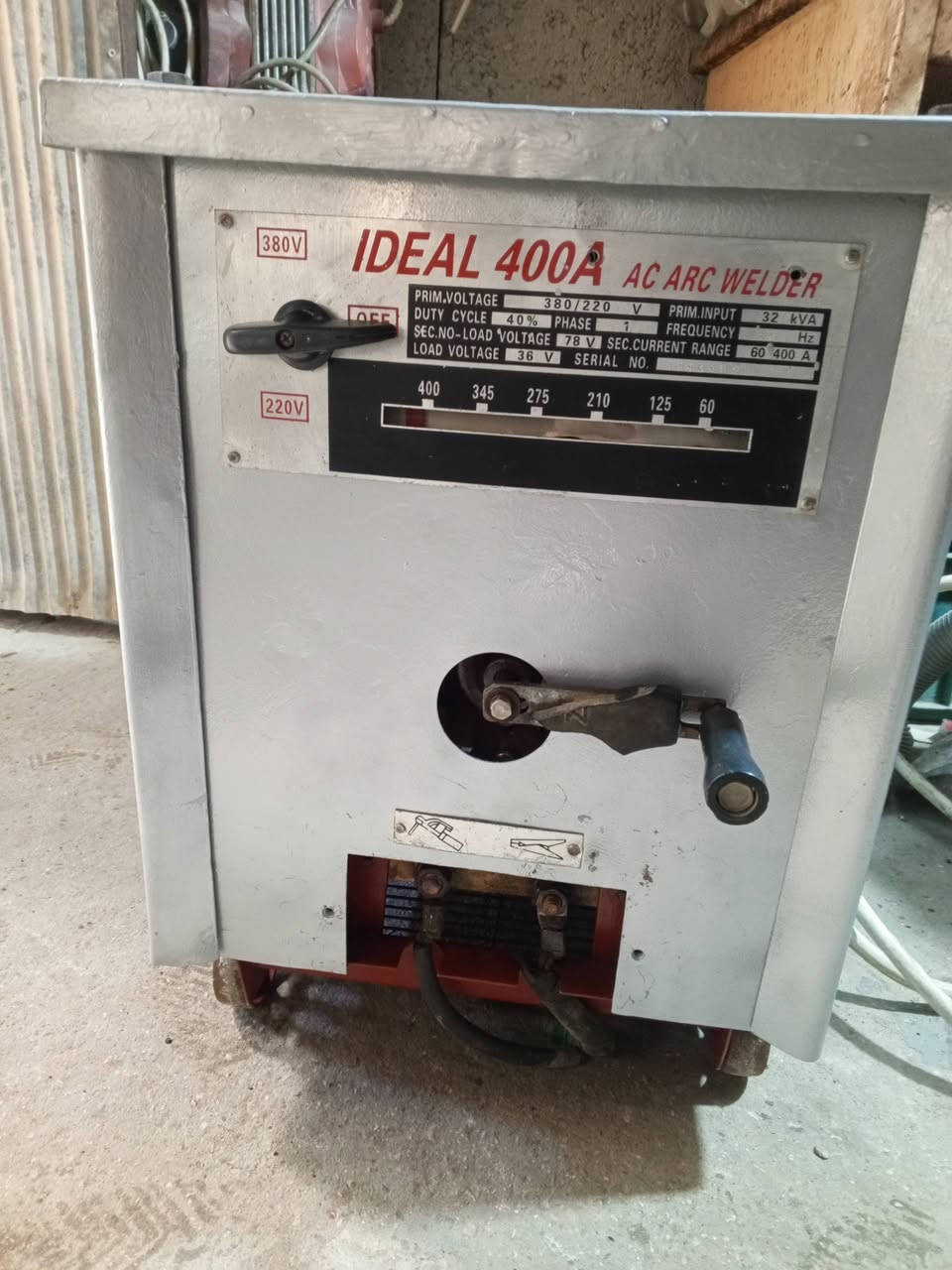 مكينه لحيم لحيم اخت الجديد ما مستخدمه هواي شغلات بسيطه في البيت مو مال معمل السعرها مليون أونصة قفل  الشراي يتصل على هذا الرقم  ***********
