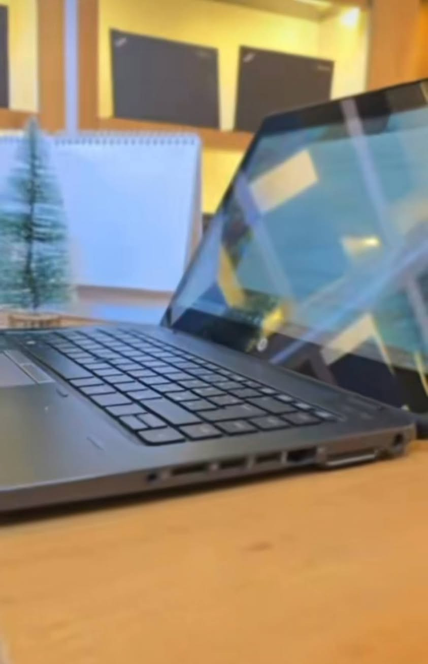 السلام عليكم
حاسبة HP zbook. سلم
Ram 8gb
256 ذاكرة
Core i7
معالج 5600
شاشة 14
للبيع
السعر خاص
لو على هذا الرقم ***********
نضيفة و مستعملة قليل جدا
