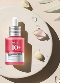 سيروم تصحيح البقع • نياسيناميد ١٠٪ • ترانيكساميك ٤٪